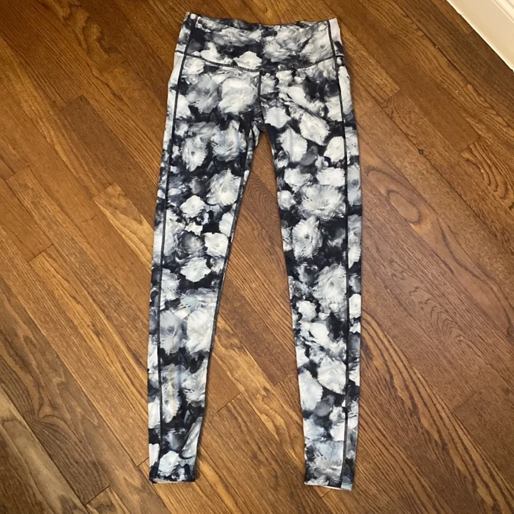 Athleta Floral Leggings ST - Picture 1 of 7